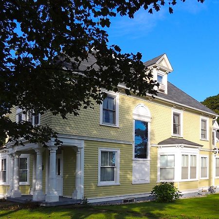Le Griffon Acomodação com café da manhã Shediac Exterior foto