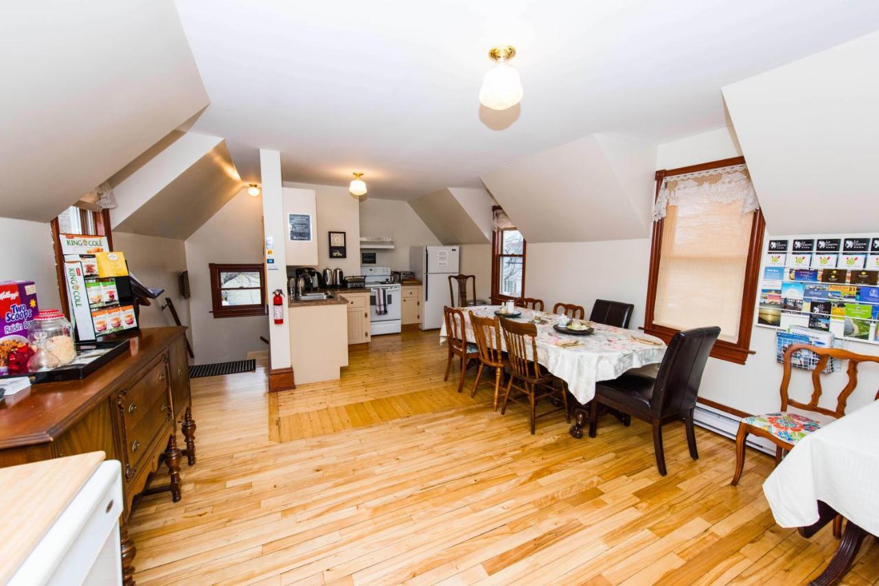 Le Griffon Acomodação com café da manhã Shediac Exterior foto